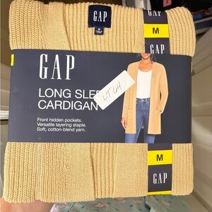 GAP Long Sleeve Cardigan in Light Tan